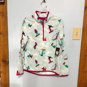NWT Ski Scene Fleece Pullover